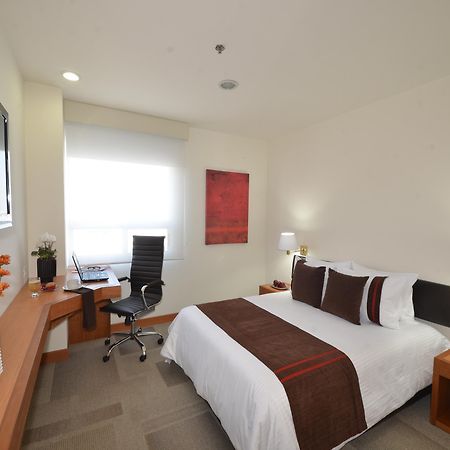 Mision Express Monterrey Aeropuerto La Fe Hotell Apodaca Exteriör bild