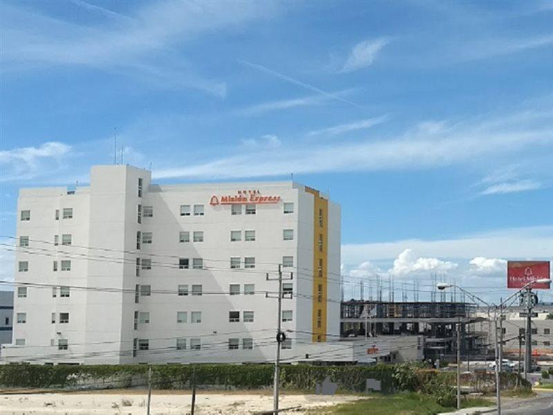Mision Express Monterrey Aeropuerto La Fe Hotell Apodaca Exteriör bild