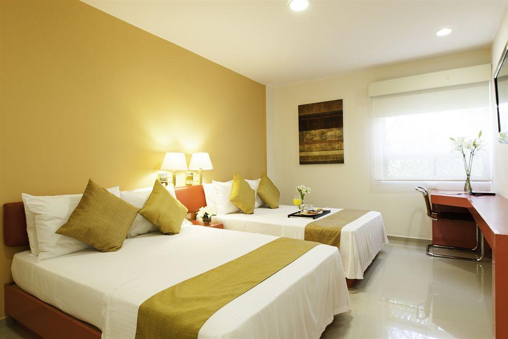 Mision Express Monterrey Aeropuerto La Fe Hotell Apodaca Exteriör bild