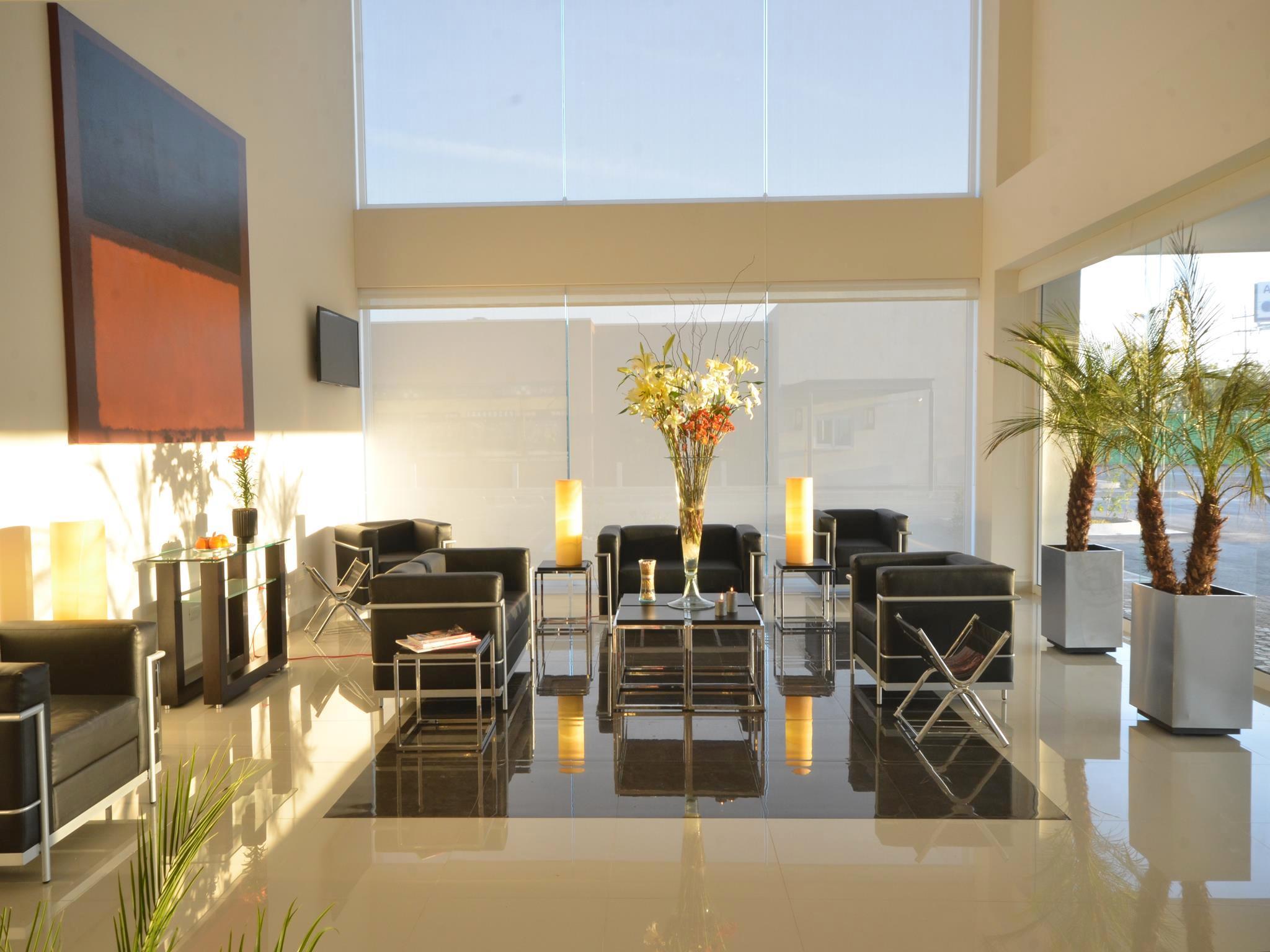 Mision Express Monterrey Aeropuerto La Fe Hotell Apodaca Exteriör bild
