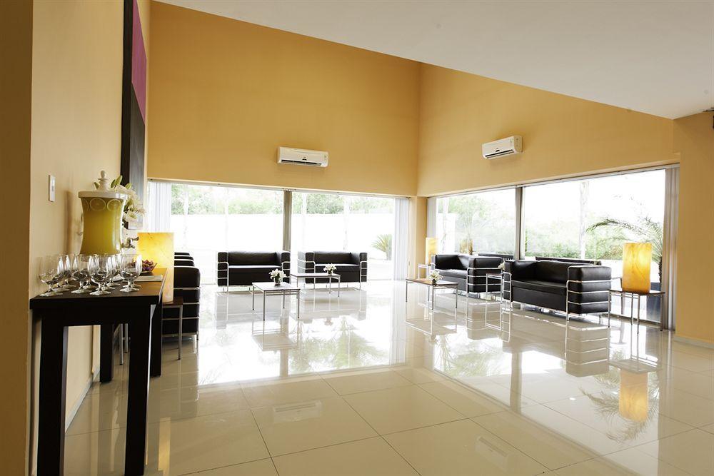 Mision Express Monterrey Aeropuerto La Fe Hotell Apodaca Exteriör bild